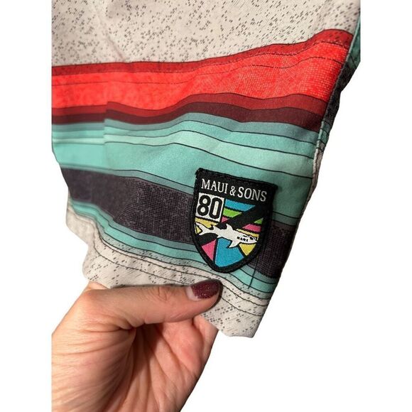 Maui and Sons 4 way stretch Black Shark Striped Trunks Board Shorts Beach size 3 - Picture 3 of 6